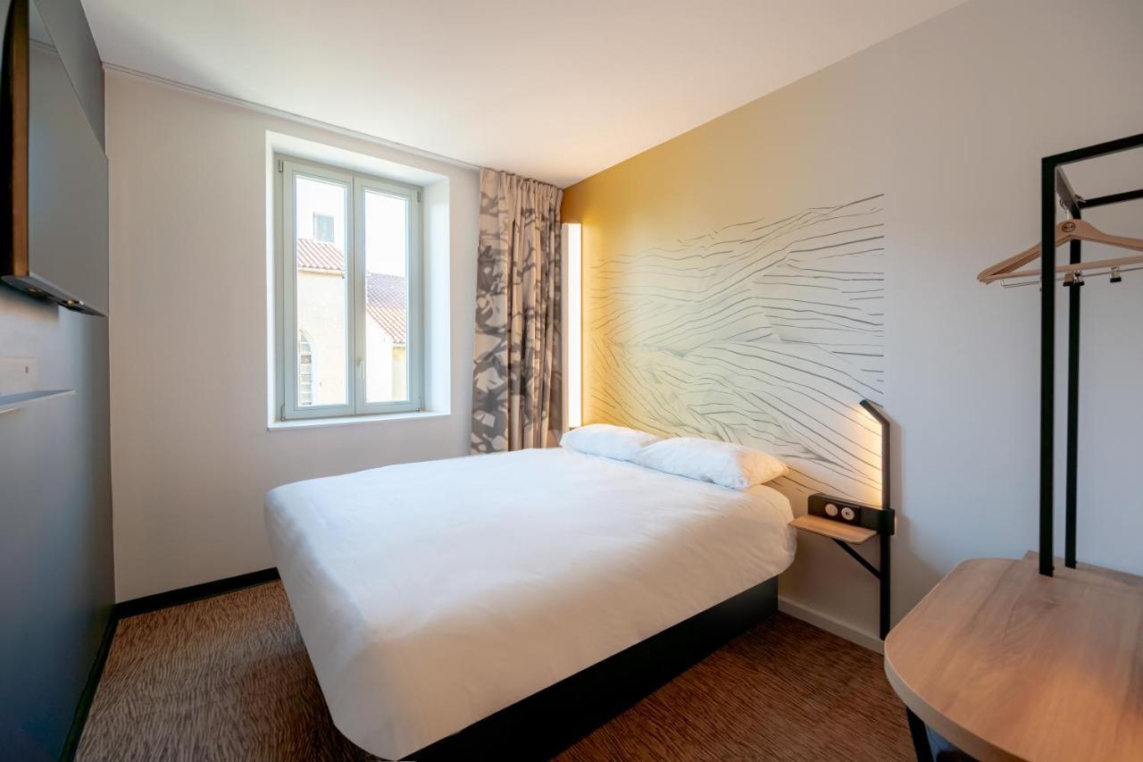 B&B Hotel Toulon Centre Gare Exterior foto